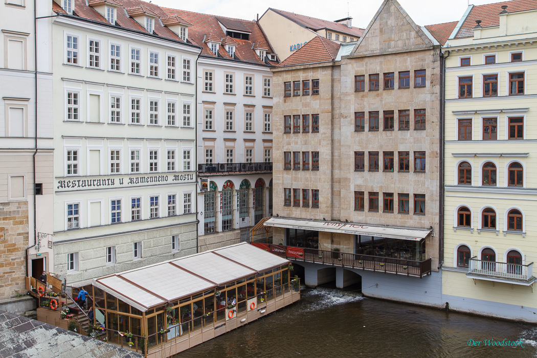 Restaurants an der Moldau unmittelbar bei der Karlsbrücke