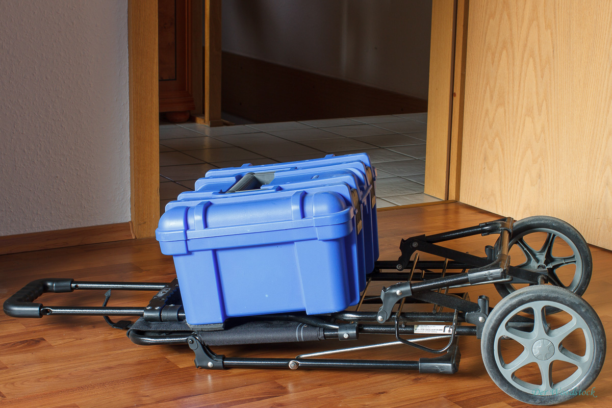 Trolley zusammengeklappt Trolley zusammengeklappt